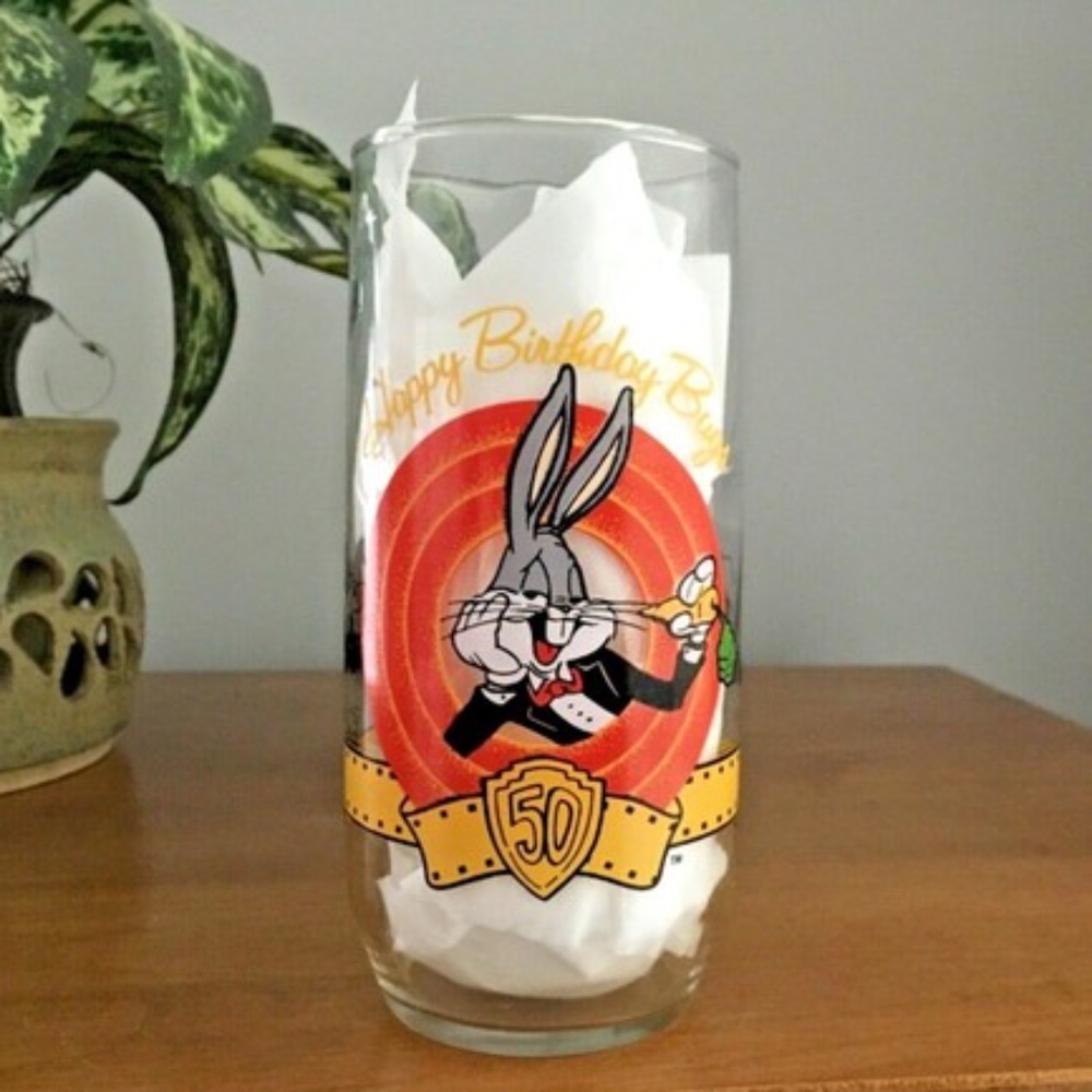 Vintage 1990 "Happy Birthday Bugs" 50th Anniversary Collectors Glass Warner Bros